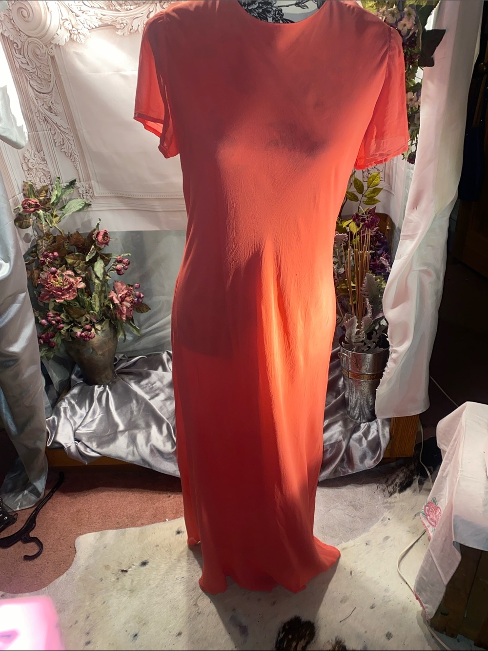 Elegant Coral Short-Sleeve Maxi Dress